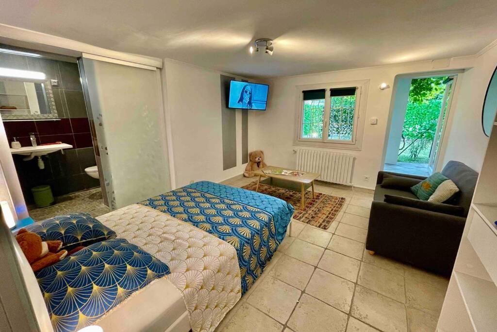 Apartmán Le Jad Joli F2 Proche Gare, Arenes Avec Terrasse Privee Nîmes Exteriér fotografie